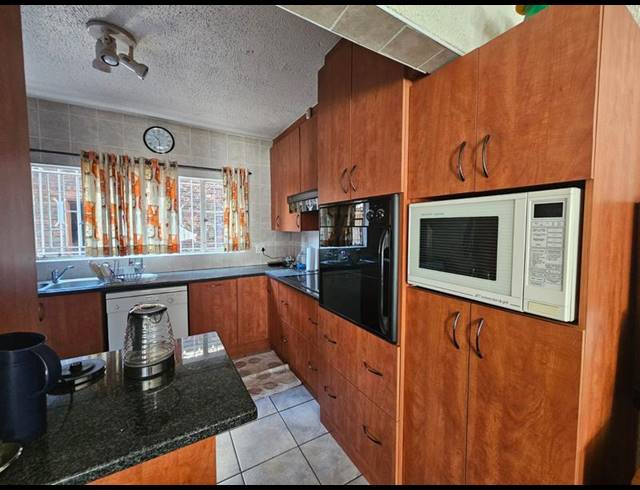 2 BEDROOM DUPLEX FOR SALE IN NORKEM PARK